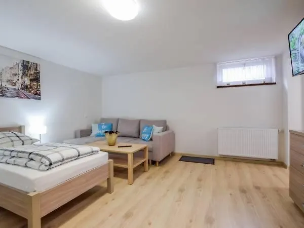 Trzy Pasma Goscinne *