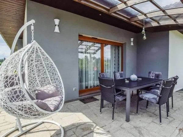 Trzy Pasma Goscinne ゲストハウス